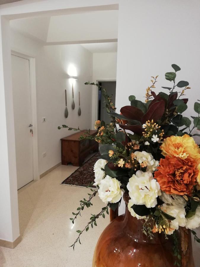 Ostuni Crispi House Hotel Eksteriør billede